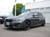 BMWの最大の特徴は「走りの楽しさ(駆けぬける歓び)」を中心に、スポーティな性能・独自のデザイン・高い技術力を一貫して追求している点です。