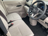 運転席前列シートです。中はとても綺麗です