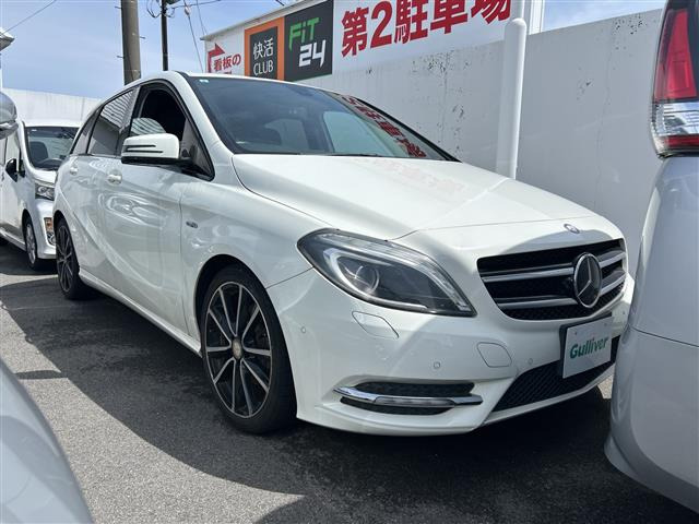 Bクラス B180 ブルーエフィシェンシー 本革シート 修復歴無し