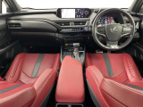 UX 250h Fスポーツ 4WD 本革シート