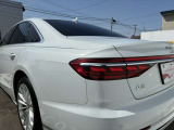 Audiは「Vorsprung durch Technik」(技術による先進)をモットーに、優れた技術力によって、ドライバーに素晴らしい走行体験をもたらしてくれます。