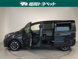 両側パワースライドドア付きだから、狭い駐車スペースなどでの 乗り降りラクラク!小さなお子さまのいるご家庭には嬉しい装備。