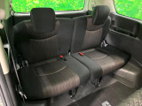 3列目シートはもちろん状態良好☆大人でもゆったりと座って頂けますので、大人数でのお出かけもラクラクです♪ご家族で、気の知れた仲間で、ドライブに行くのが楽しみですね♪