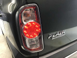 ブレーキランプはLED仕様となっております。後続車への視認性にも優れています。