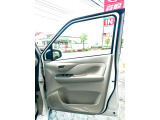 信頼と安心のアップルです。当店で買取をした車を厳選して並べさせて頂いております!下取りのご相談もお気軽に御相談ください!御不明な点・ご質問はお店までご連絡を下さい。無料電話 0078-6003-597420 です。