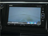 ◆バックカメラ◆リバースにするだけで映ります、後方の安全確認や、狭い駐車場での車庫入れ、雨の日や夜間など視界の悪い時に便利です!安全にバックする為には欠かせない装備です。