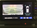 バックでの車庫入れも安心です! リアカメラが付いているバックモニター付のナビを装備しております。バンパーについているソナーや、操作線もついており距離感も画面から確認できます。