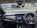 運転席からの視界もよくどなたがお乗りになられても運転しやすい車両になっています☆
