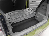 中古車は一物一価、同じようなお車でも、整備状況、外内装の状態など様々です。