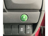 ★ECONスイッチ★ エコドライブを加速しよう!スイッチをONにすると、運転の仕方によるロスを抑え込み燃費をよくするようクルマが頑張ります(*^ー^*)燃費向上にチャレンジ♪
