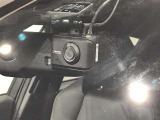 安心・安全なカーライフに必須のドライブレコーダーを装備!あおり運転や事故に遭遇した際の状況も映像で記録します。