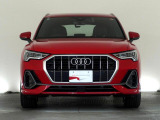 Q3  35 TFSI Sライン