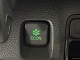 ★ECONスイッチ★ エコドライブを加速しよう!スイッチをONにすると、運転の仕方によるロスを抑え込み燃費をよくするようクルマが頑張ります(*^ー^*)燃費向上にチャレンジ♪