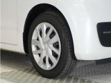 認定中古車では、厳しいHonda認定基準をクリアした厳選されたHonda認定中古車のみ、取り扱っております。「ご購入前の安心」「納車後の信頼」を車両と一緒に提供しております。