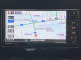 【純正ナビ】人気の純正ナビを装備しております。ナビの使いやすさはもちろん、オーディオ機能も充実!キャンプや旅行はもちろん、通勤や買い物など普段のドライブも楽しくなるはず♪