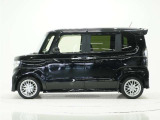 ◆両側電動スライドドア◆狭い駐車場でも乗り降りが楽々♪お子様が隣の車にドアを当ててしまう心配もございません!小さなお子様連れの方もこれで安心。