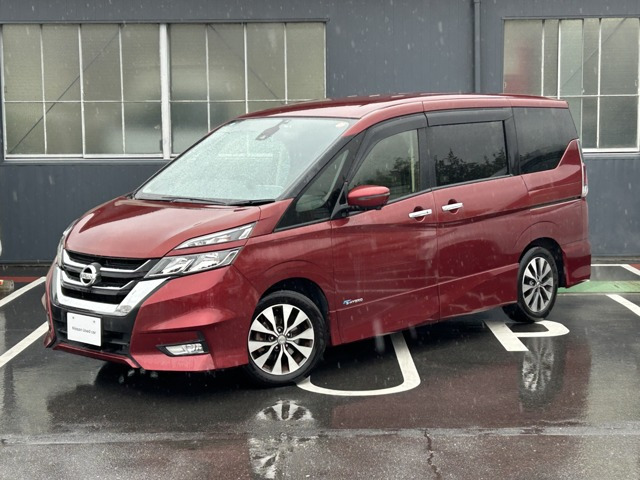 セレナ 2.0 ハイウェイスター 