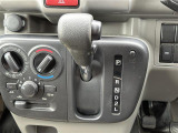【シフト】シフトも操作しやすく快適なドライブを楽しんでいただけます!