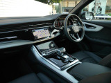 新型の車種から、お求めやすいモデルまで幅広く取り扱っております。