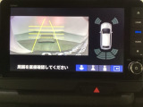 バックでの車庫入れも安心です! リアカメラが付いているバックモニター付のナビを装備しております。バンパーについているソナーや、操作線もついており距離感も画面から確認できます。