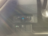 ETC付いてます。ETCが使用可能な道路通行料はキャッシュレスでスマートに走行できます。再セットアップして納車致します。