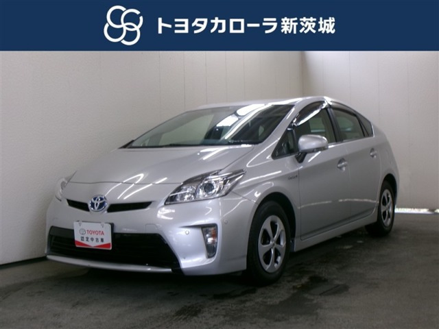 トヨタ プリウス 