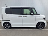 車両状態証明書付き車両です。車両状態を検査員が評価をし、結果を点数で表示しております。1台1台プロの目で事細かにチェックしている車両ですので、ご安心してお買い求めしていだけます。