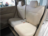 【セカンドシート】ゆったり快適に座っていただけますので、楽しくドライブに参加できます。