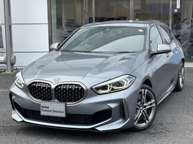 1シリーズ M135i xドライブ 4WD 