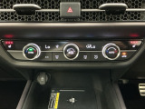 Wエアコン付きです!運転席・助手席それぞれ快適な車内でお過ごしいただけます。