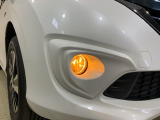 イエローのフォグライトで夜道の運転に安心感を!