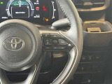 ステアリングスイッチ右:レーダークルーズコントロール搭載!車速や車間距離を設定すれば一定の距離・速度を保って走行が可能です☆