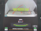 駐車するとき、後ろのスペースがどれくらいあるかわからず、うまく停められない・・なんてことを防ぐ、バックカメラを装備。 後退運転が安心して行えます。
