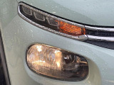 ●ヘッドライト:ヘッドライトは黄ばみも少なく、綺麗な状態を保っております。黄ばみ防止のレンズコーティングの施工も可能でございます。
