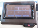 【 ホンダ純正ギャザズ・VXM-235Ci 】Bluetooth接続に対応しています。その他、AM/FMラジオの視聴・CD再生・USB接続などが可能です。