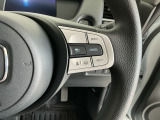 【アダプティブ・クルーズ・コントロール】予め設定した車速内でクルマが自動的に加減速。 前走車との適切な車間距離を維持しながら追従走行し、高速道路でのドライバーの疲労を軽減してくれる嬉しい機能付♪