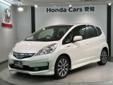 評価4 禁煙 1年保証 ナビVXM-122VF TV Rカメラ CD録音 Bluetooth DVD ドラレコ ETC HID VSA クルコン アルミ スマ-トキ- 盗難防止装置 整備記録簿装備のフィットハイブリッド RS入庫!