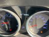整備スタッフは国家資格を持つプロの整備士です。車検の受入/中間/完成検査と保安基準発行のすべても自社で行います。