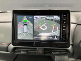 空から見下ろしているような視点で周囲を確認できるアラウンドビューモニター。駐車時にとても便利です。