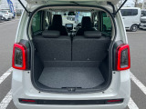 ラゲッジスペースです。荷物を積むスペースが十分に確保されております!!