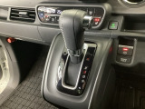 当店での販売車両は、車検整備はもちろん、車検残ありの車両でも点検整備をしっかり終わらせてからお客様へ引き渡し致しますので、安心してご購入いただけます♪