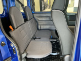 リアシートも広々としていて、座りやすいです。