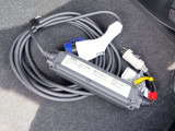 単相200V用充電ケーブル付属