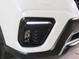 LEDライナーを装備しています。日中でも自車位置をアピールします。