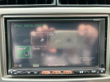 純正カーナビゲーション◆ワンセグTV・CD再生・Bluetooth Audioなど様々なソースが使用できます。是非、お気に入りの音楽で楽しい運転の時間をお過ごしください!