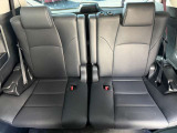 3列目シートはもちろん状態良好☆大人でもゆったりと座って頂けますので、大人数でのお出かけもラクラクです♪ご家族で、気の知れた仲間で、ドライブに行くのが楽しみですね♪
