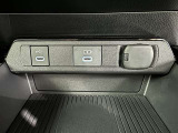 シガーソケット用の充電器が使用可能です!