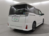 ご納車前にはトヨタの整備工場で点検又は車検整備を行いお渡しいたします、安心してお乗りください。