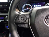 ステアリングスイッチ装備!運転しながら手元でオーディオの操作などができます。