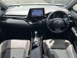 C-HR ハイブリッド 1.8 G 